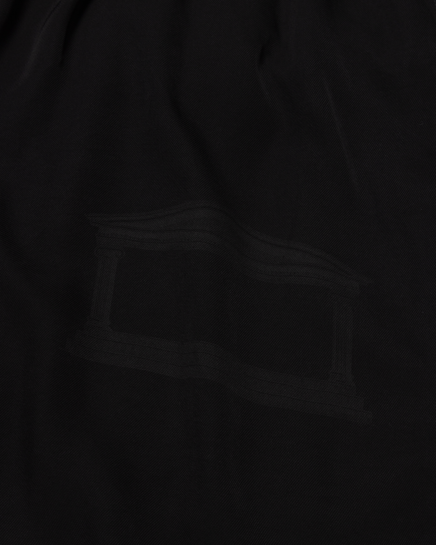 Ancient Column Luxe Shorts