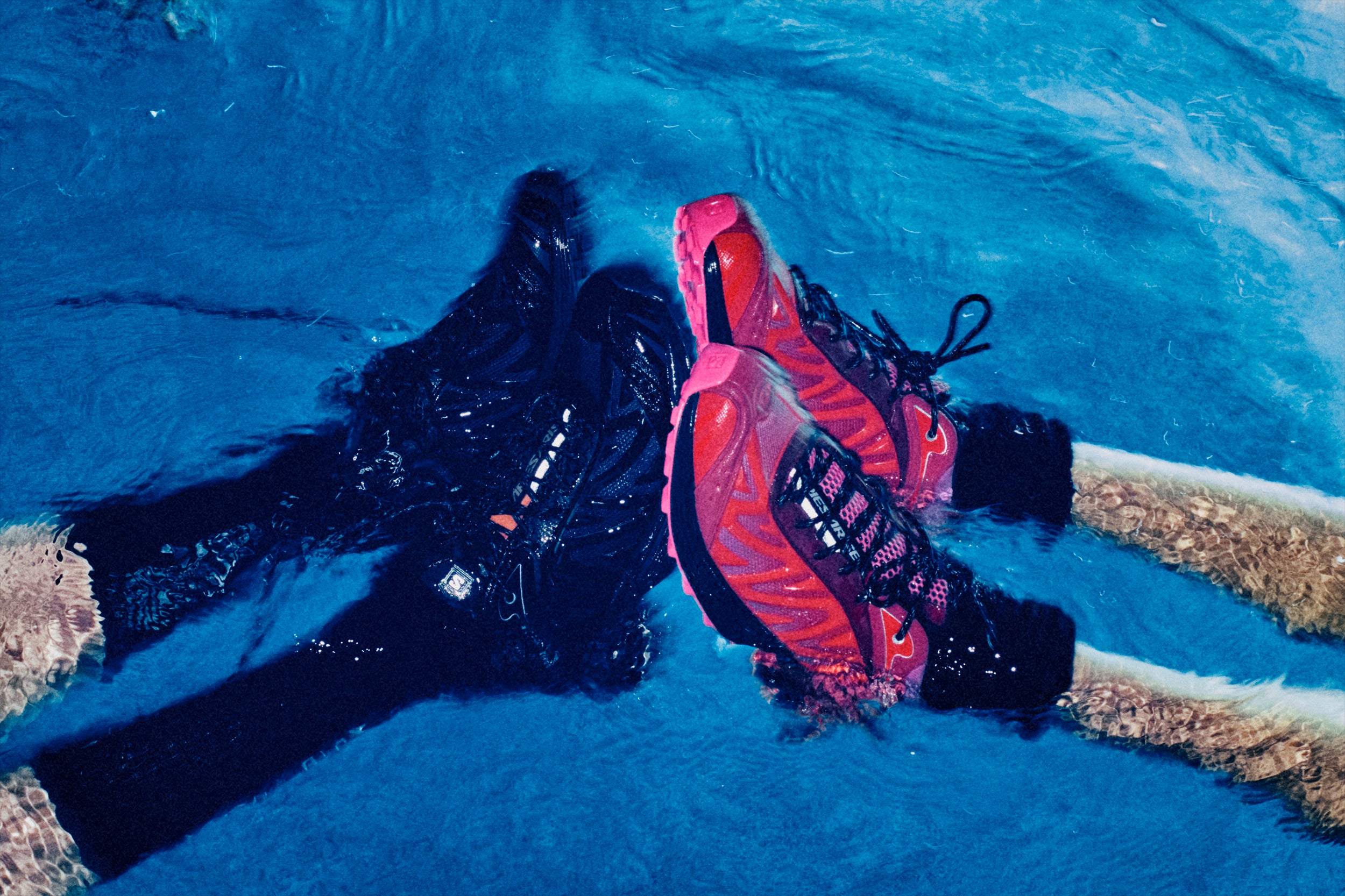 Aries x Salomon XT-Whisper