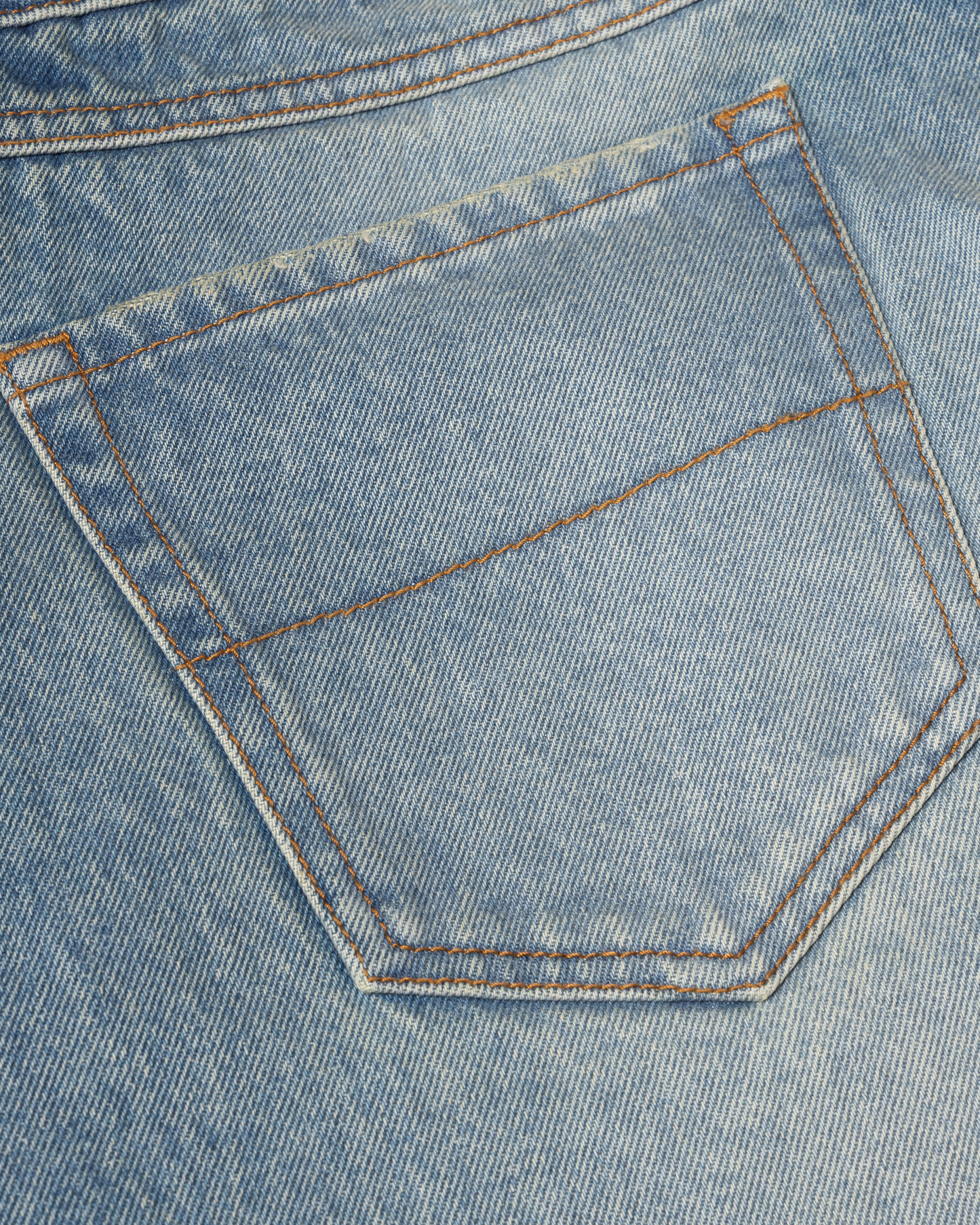 Distressed Low Rise Tyrone Jean