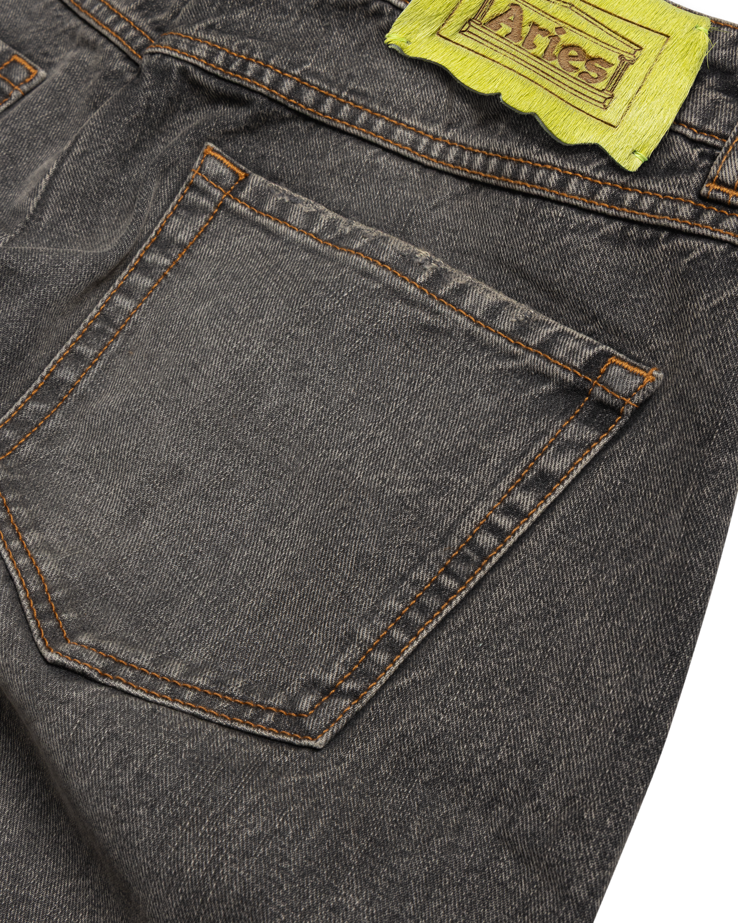 Distressed Low Rise Tyrone Jean