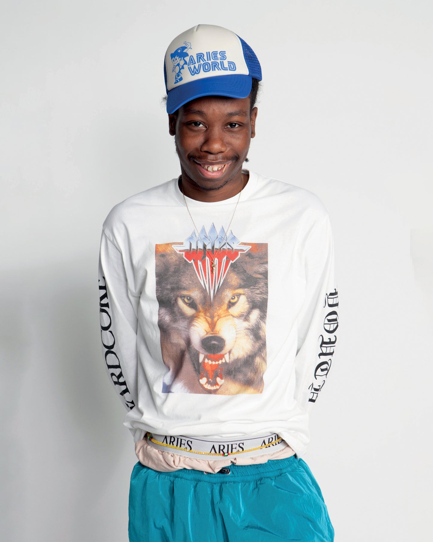 Wolf LS Tee