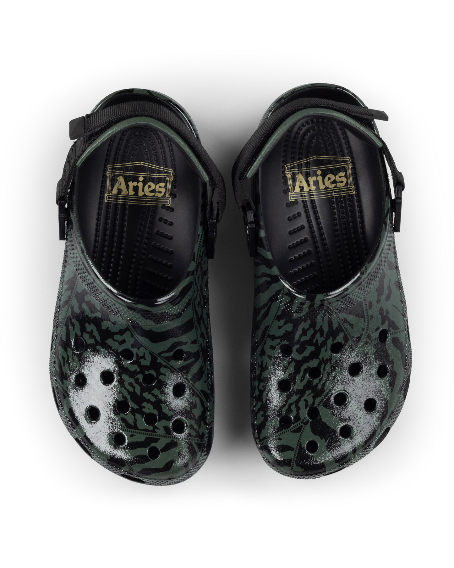 aries x crocs classic clog