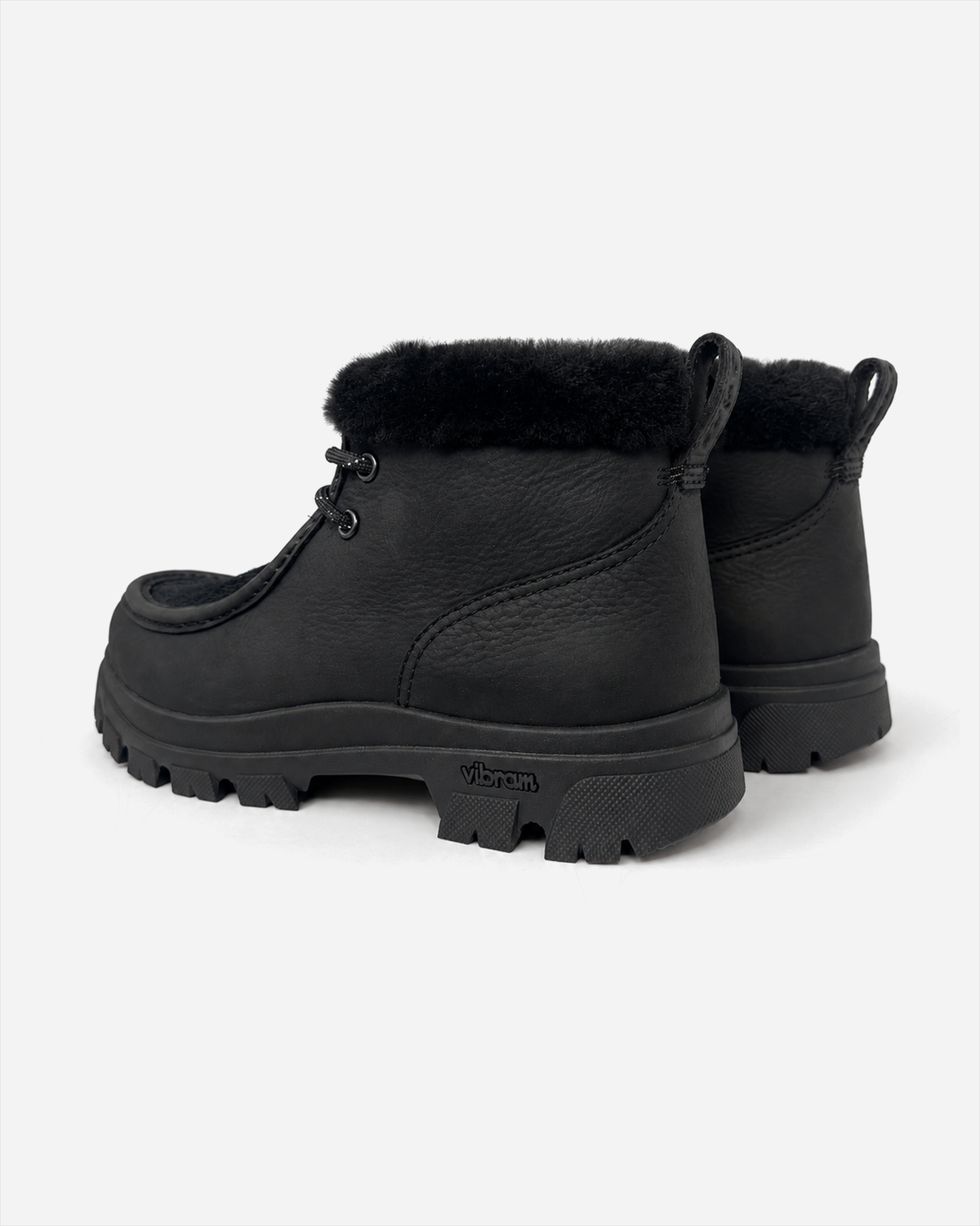 Aries X Sorel Daystorm Chukka