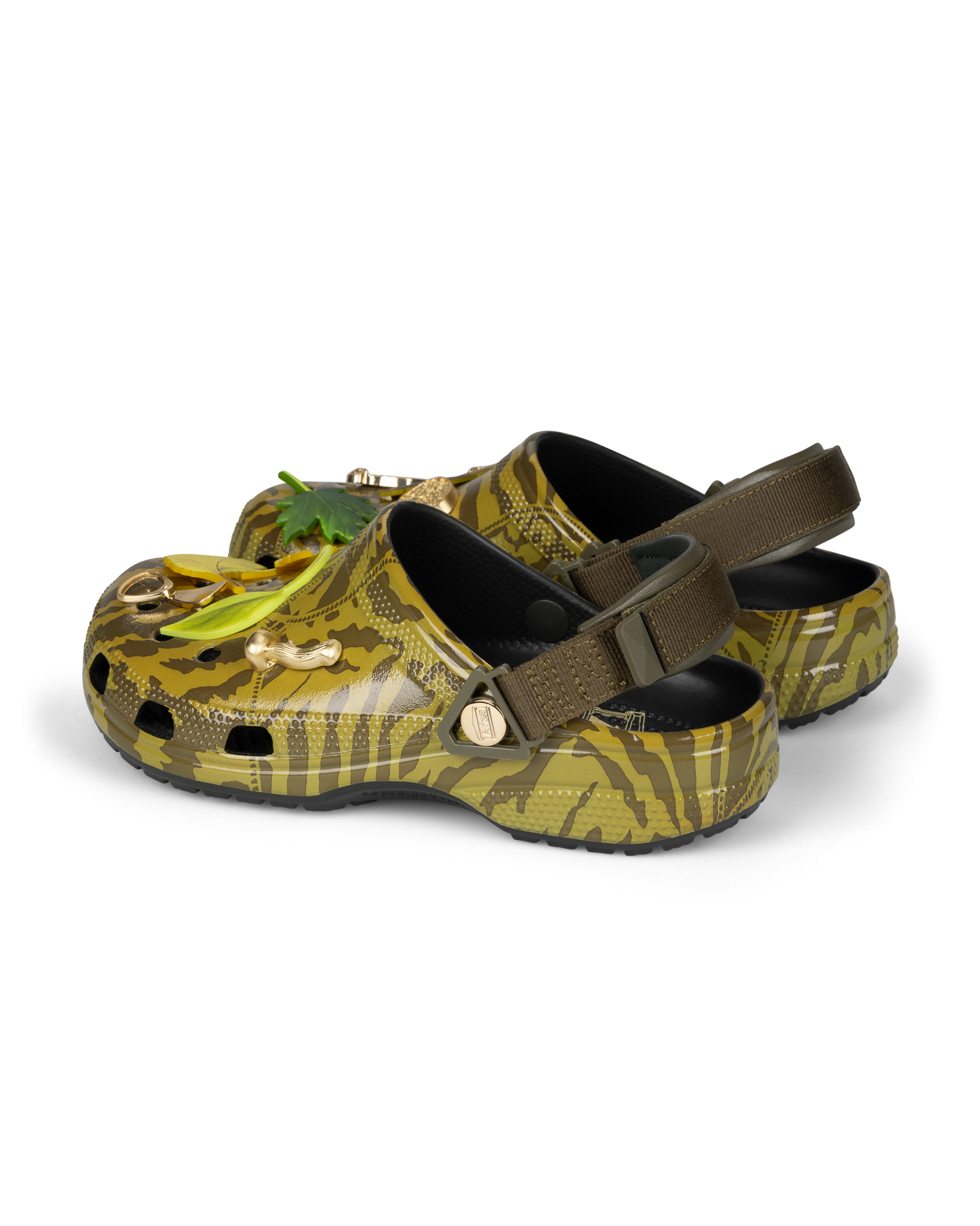 aries x crocs classic clog