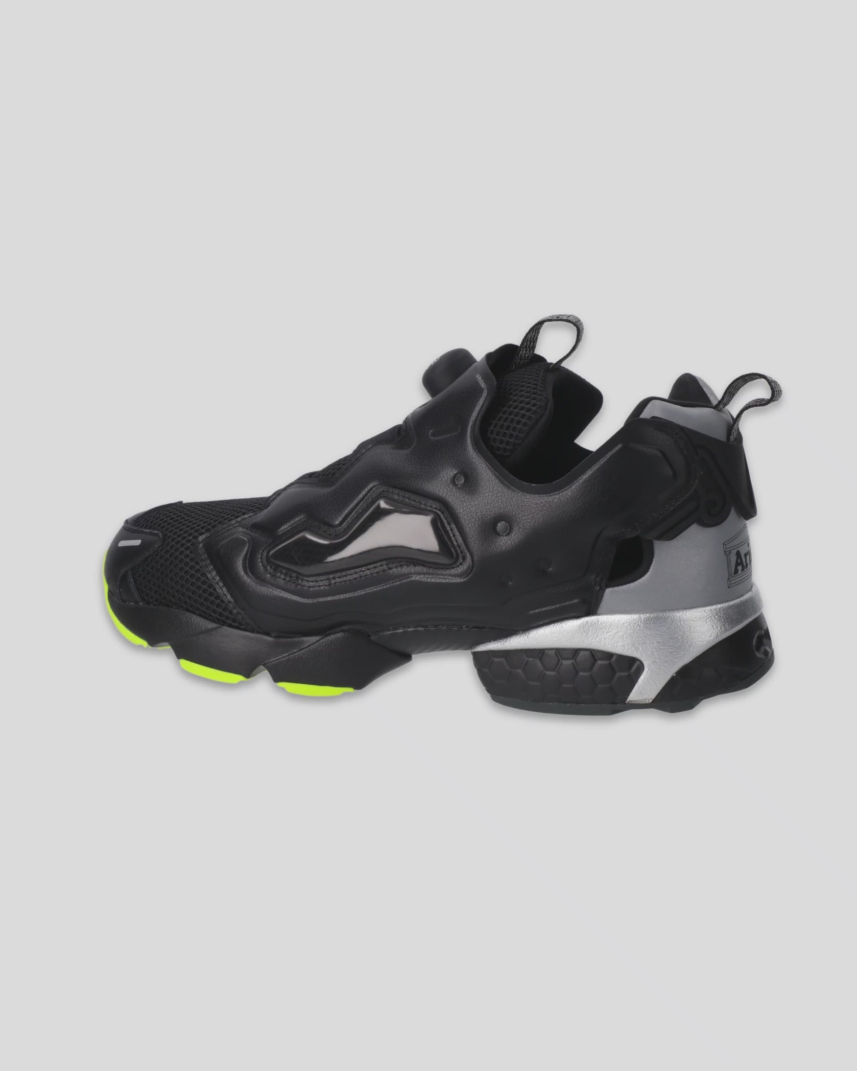 未使用級【超美品】⭐️Reebok 24.5 インスタポンプフューリーOG 黒 REEBOK INSTA PUMP FURY OG ”TRIPLE BLACK” リーボック インスタ