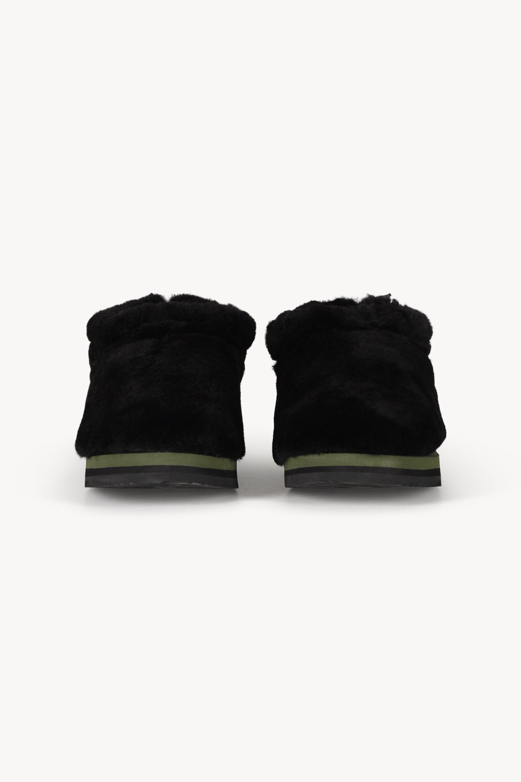 Load image into Gallery viewer, Aries x Suicoke