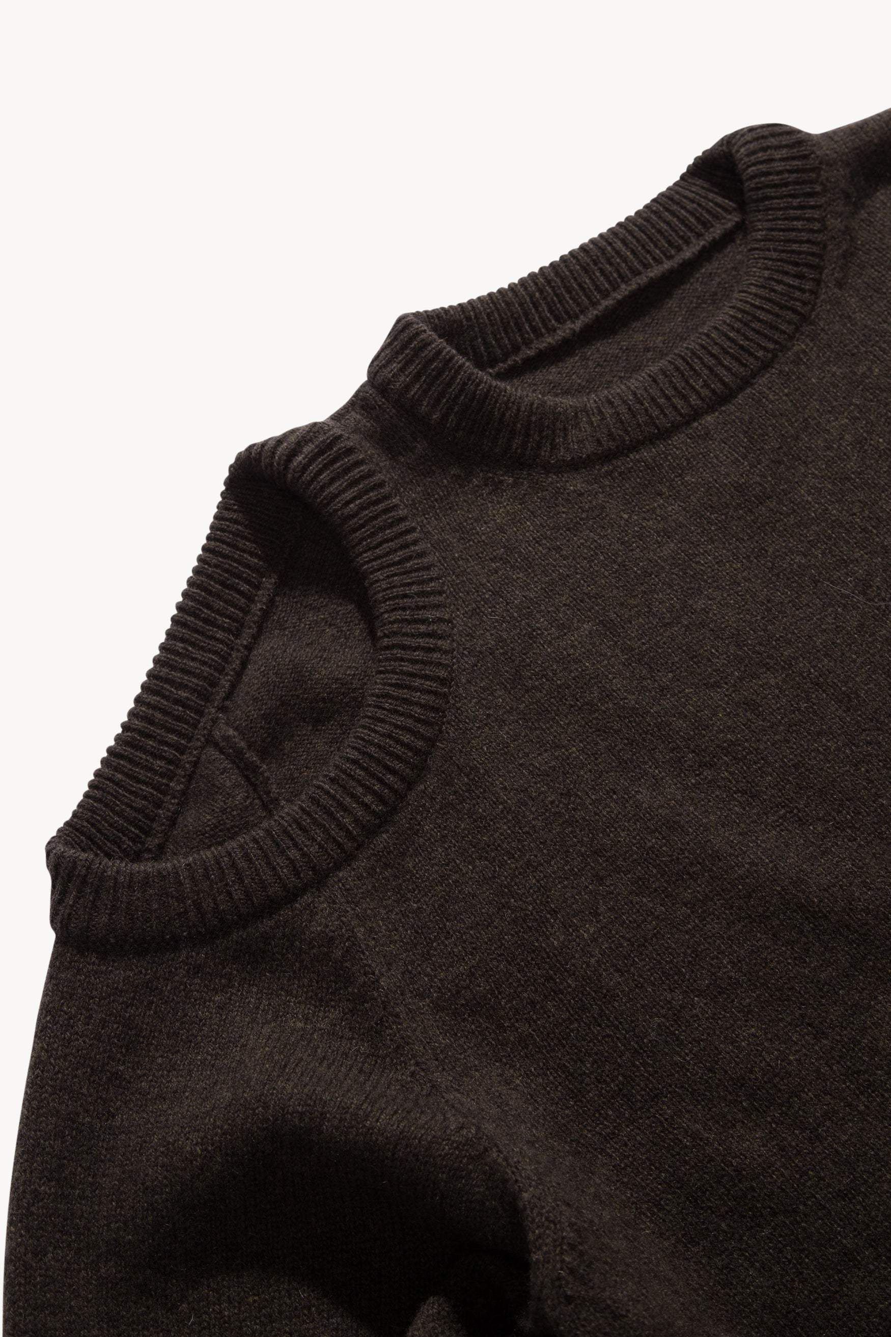 Load image into Gallery viewer, Shoulder Hole Lambswool Knit