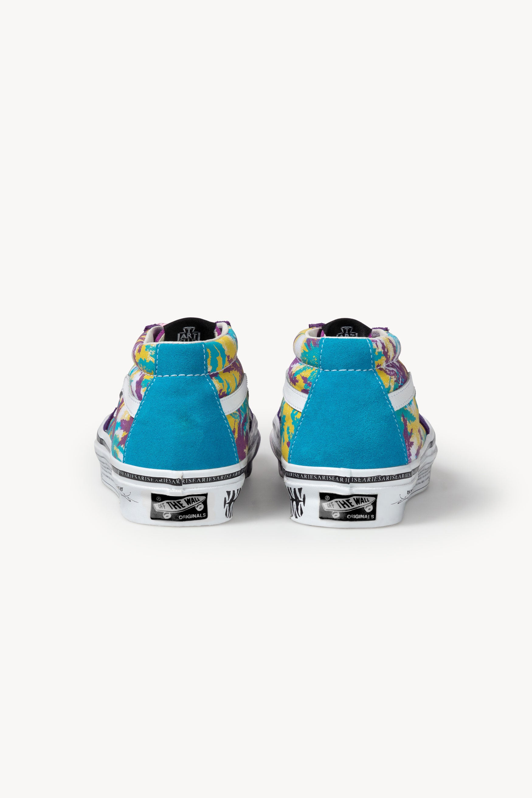 Load image into Gallery viewer, Aries x Vault by Vans Weed SK8-MID LX